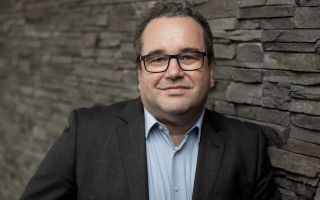 Jochen-Roth.jpg