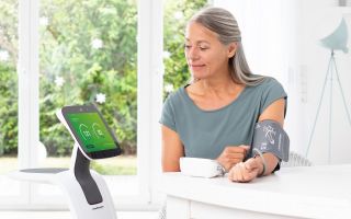 Medisana-Home-Care-Robot-temi.jpg