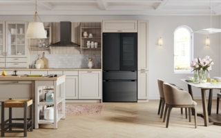 LG-Frontview-Lifestyle-Copyright-LG-Electronics.jpg