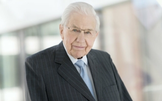 Dr--Peter-Christian-Zinkann-Copyright-Miele.jpg