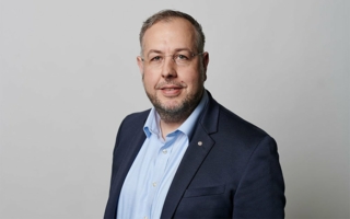 Holger-Poeppe-expert.jpg