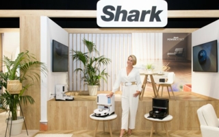 1727710295_rakersrobotsshark1.jpg