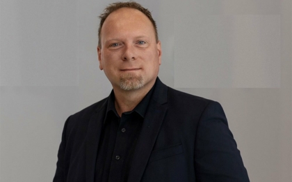 Scott Taylor übernimmt Führung bei Fakir und nilco