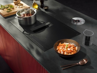 AEG-7000-XTM-OnePot-Pasta-Lifestyle-Image-Copyright-AEG.jpg