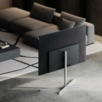 Loewe-stellar-black-lava.jpg