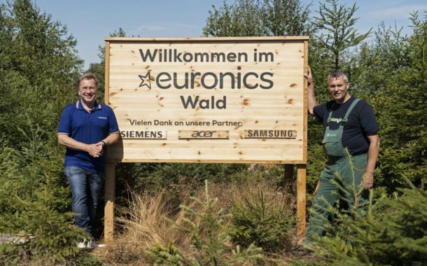 Euronics pflanzt 10.000 Bäume